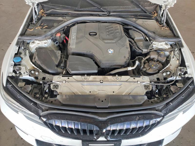 54830716 :رقم المزاد ، 3MW5R1J05M8C22087 vin ، 2021 Bmw 330i مزاد بيع