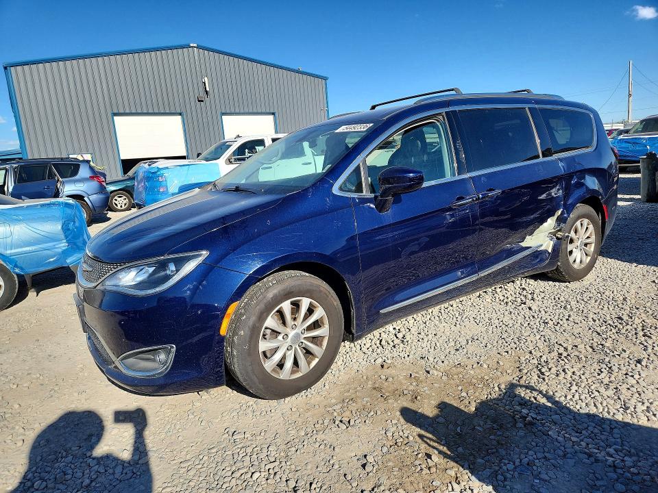 Продажа на аукционе авто 2018 Chrysler Pacifica, vin: 2C4RC1BG8JR357402, номер лота: 54492336