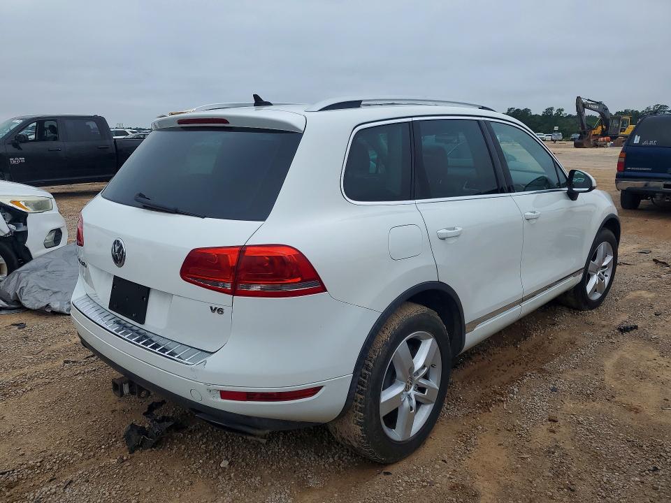 2012 Volkswagen Touareg მანქანა იყიდება აუქციონზე, vin: WVGEF9BP2CD007365, აუქციონის ნომერი: 53234446