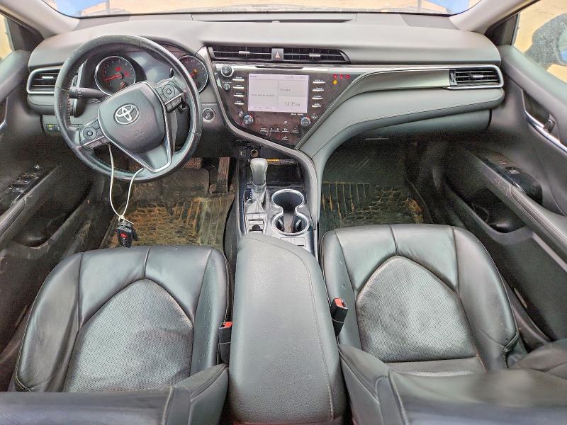 53590546 :رقم المزاد ، 4T1B61HK7KU220942 vin ، 2019 Toyota Camry مزاد بيع