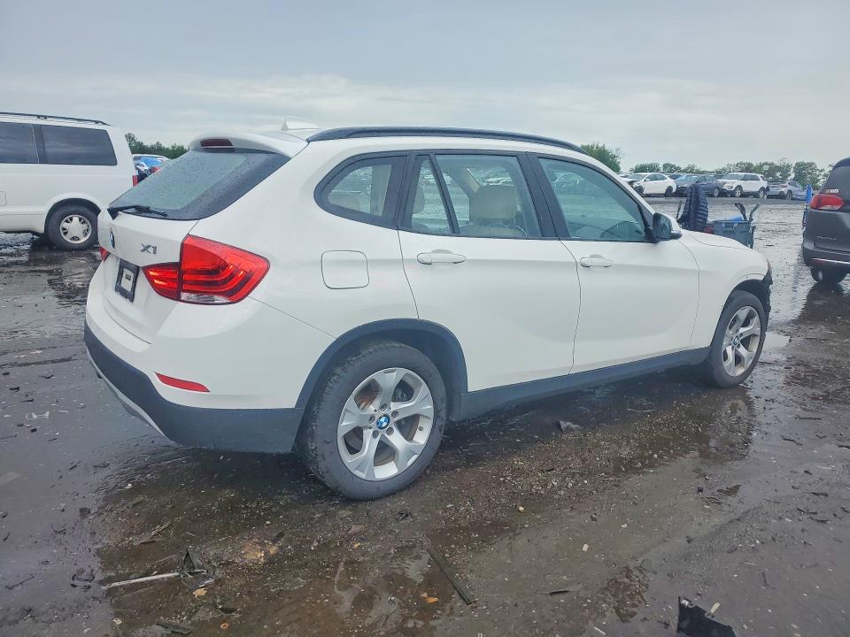 Продажа на аукционе авто 2015 Bmw X1, vin: WBAVM1C5XFV315694, номер лота: 54840246