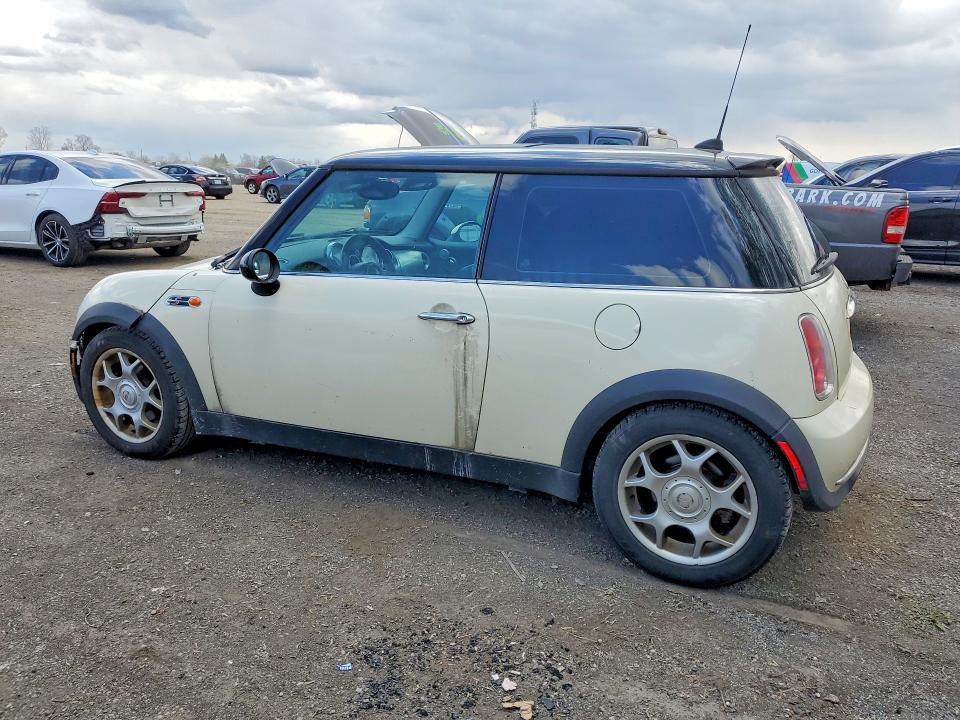 52509516 :رقم المزاد ، WMWRC335X6TK72082 vin ، 2006 Mini Cooper مزاد بيع