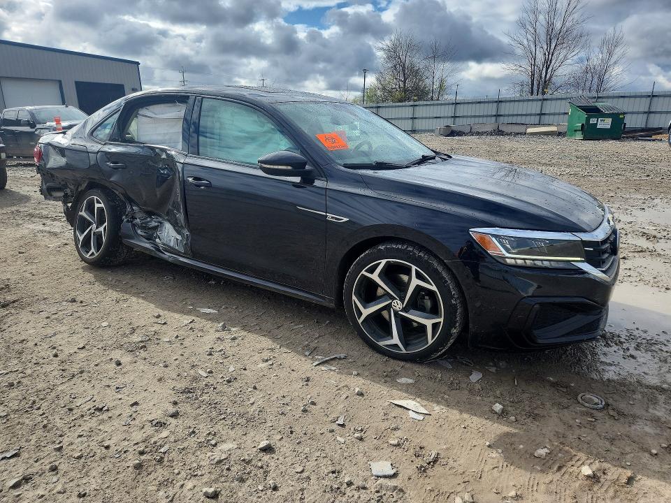Продажа на аукционе авто 2020 Volkswagen Passat, vin: 1VWMA7A34LC013818, номер лота: 52175536
