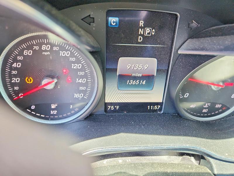 2015 Mercedes-benz C მანქანა იყიდება აუქციონზე, vin: 55SWF4KB4FU013129, აუქციონის ნომერი: 52085786