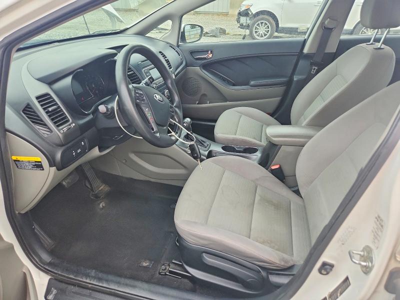 2014 Kia Forte მანქანა იყიდება აუქციონზე, vin: KNAFX4A65E5208480, აუქციონის ნომერი: 54678296