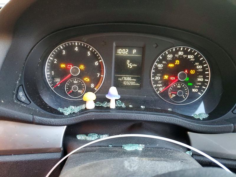 Продаж на аукціоні авто 2015 Volkswagen Passat, vin: 1VWAS7A34FC050890, номер лоту: 52015116