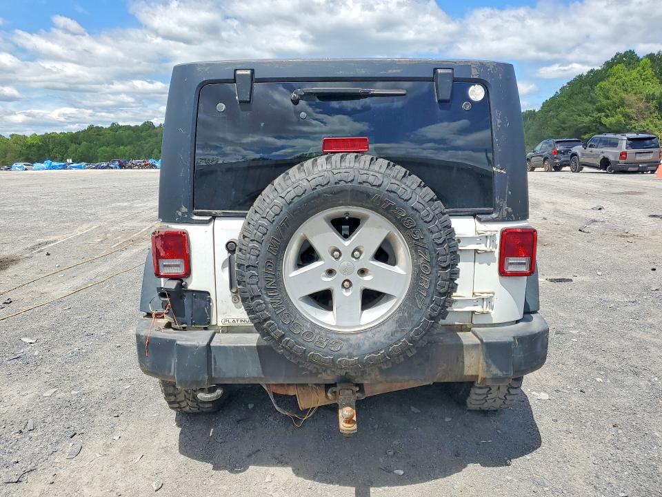 2017 Jeep Wrangler Unlimited მანქანა იყიდება აუქციონზე, vin: 1C4BJWDG2HL678422, აუქციონის ნომერი: 53989606