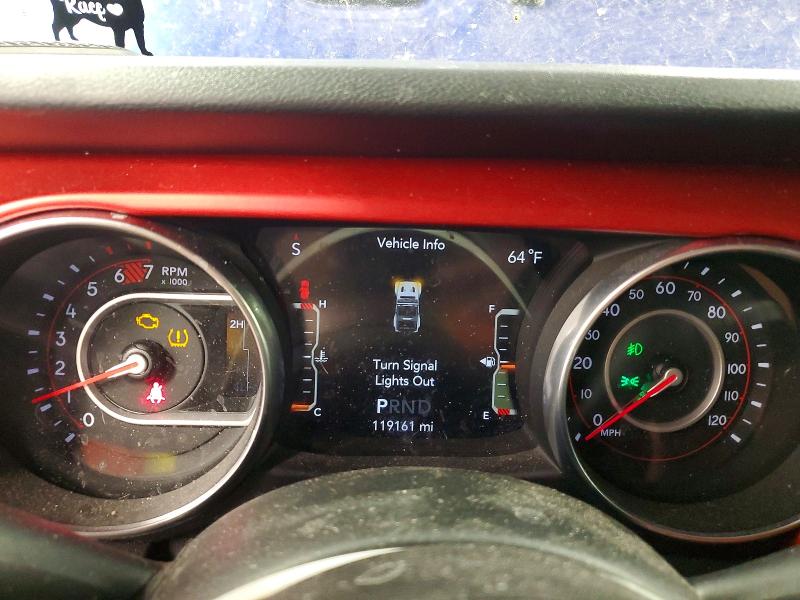 52910766 :رقم المزاد ، 1C4HJXCN8JW189964 vin ، 2018 Jeep Wrangler مزاد بيع