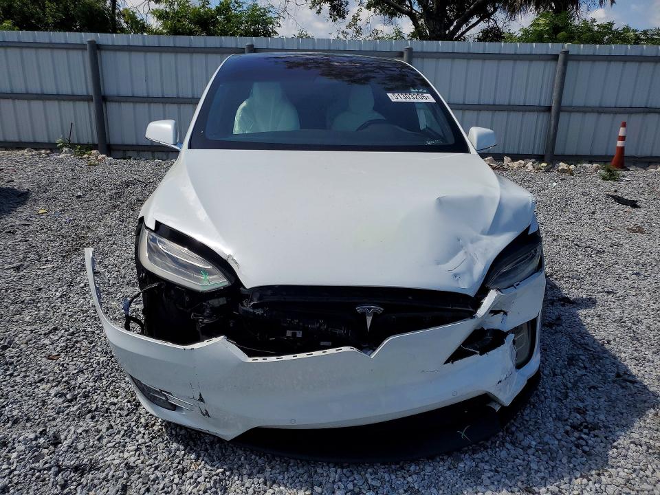Продажа на аукционе авто 2017 Tesla Model X, vin: 5YJXCBE28HF043879, номер лота: 51303206