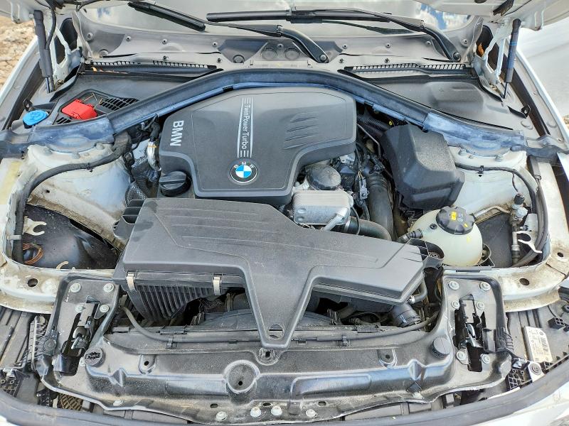 2018 Bmw 320 მანქანა იყიდება აუქციონზე, vin: WBA8A3C57JA486923, აუქციონის ნომერი: 52230426
