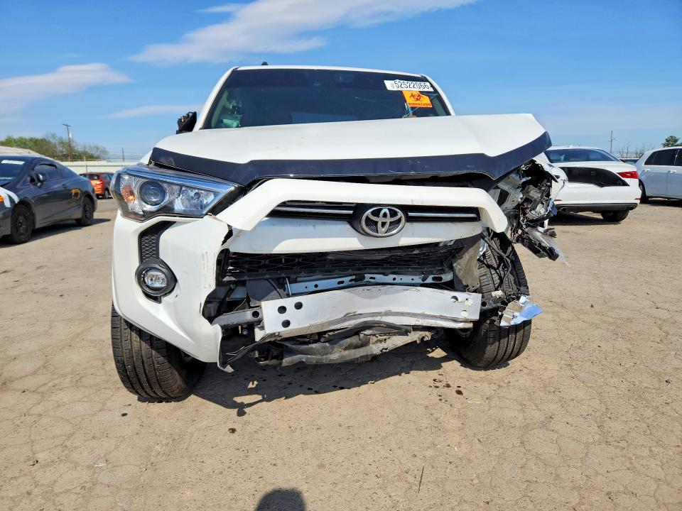 52522066 :رقم المزاد ، JTENU5JR5M5954610 vin ، 2021 Toyota 4runner مزاد بيع