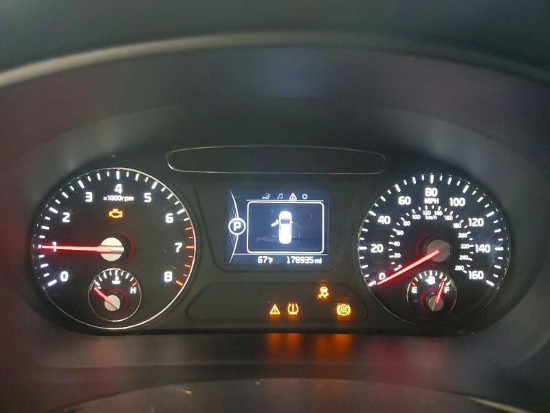 2017 Kia Sorento მანქანა იყიდება აუქციონზე, vin: 5XYPG4A31HG196255, აუქციონის ნომერი: 54102426