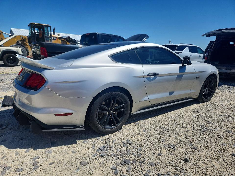 53472256 :رقم المزاد ، 1FA6P8CF8G5279026 vin ، 2016 Ford Mustang مزاد بيع