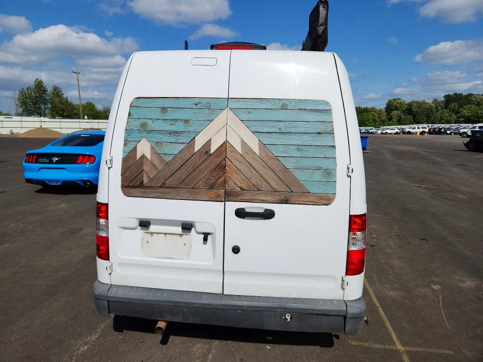 2010 Ford Transit Connect მანქანა იყიდება აუქციონზე, vin: NM0LS7AN7AT026053, აუქციონის ნომერი: 54823186