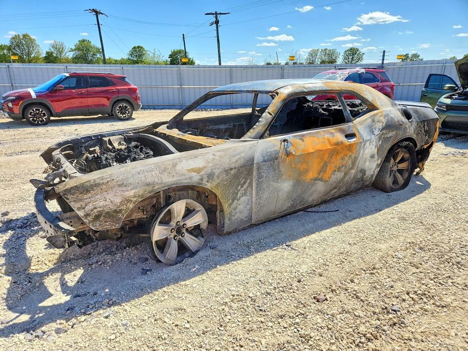 Auction sale of the 2018 Dodge Challenger, vin: 2C3CDZAG6JH242049, lot number: 57615566