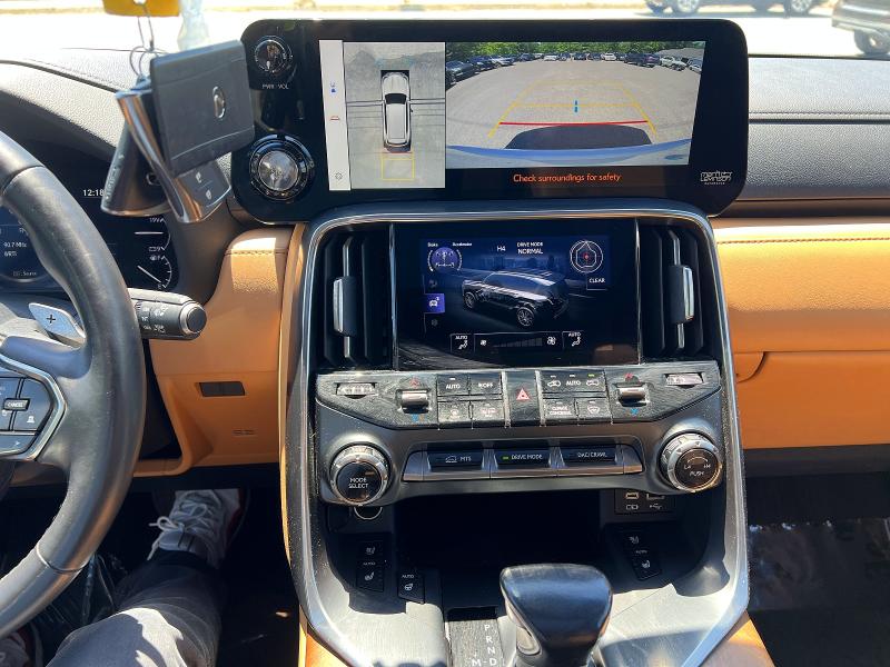 51923456 :رقم المزاد ، JTJAB7CX3P4027628 vin ، 2023 Lexus Lx 600 مزاد بيع