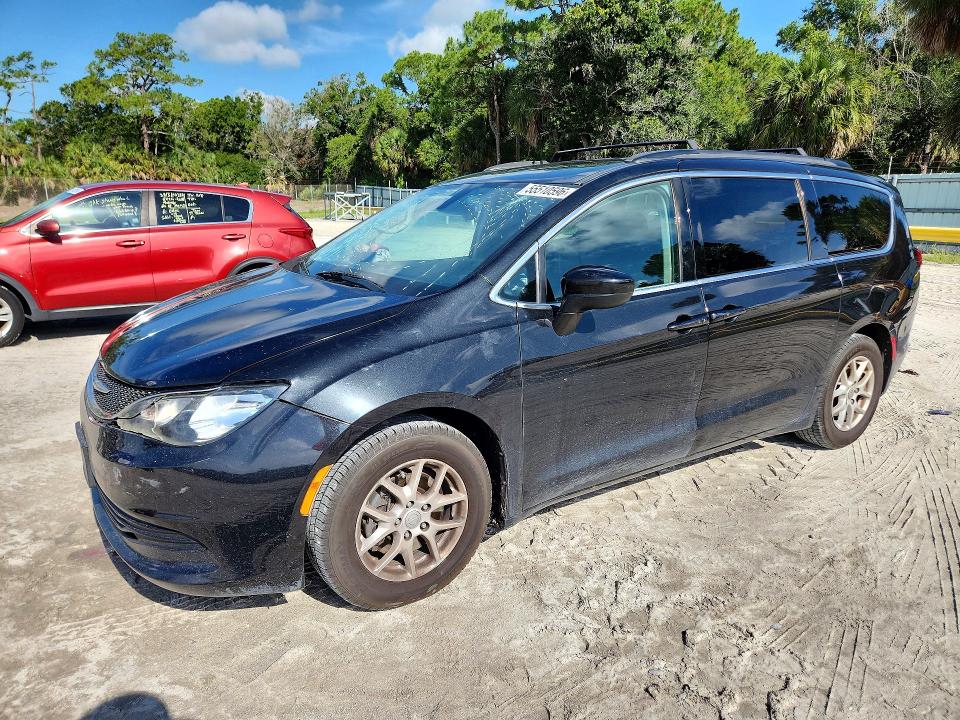 55510596 :رقم المزاد ، 2C4RC1DG5HR513175 vin ، 2017 Chrysler Pacifica مزاد بيع