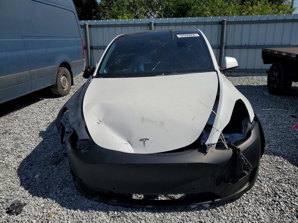 2022 Tesla Model Y მანქანა იყიდება აუქციონზე, vin: 7SAYGDEF1NF448147, აუქციონის ნომერი: 52698006