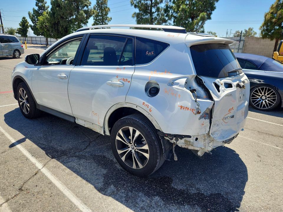 53248396 :رقم المزاد ، 2T3DFREV1FW251252 vin ، 2015 Toyota Rav4 مزاد بيع