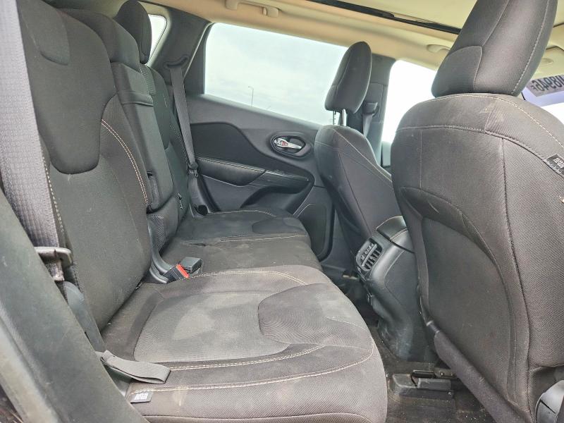 54508946 :رقم المزاد ، 1C4PJMCS4GW150555 vin ، 2016 Jeep Cherokee مزاد بيع