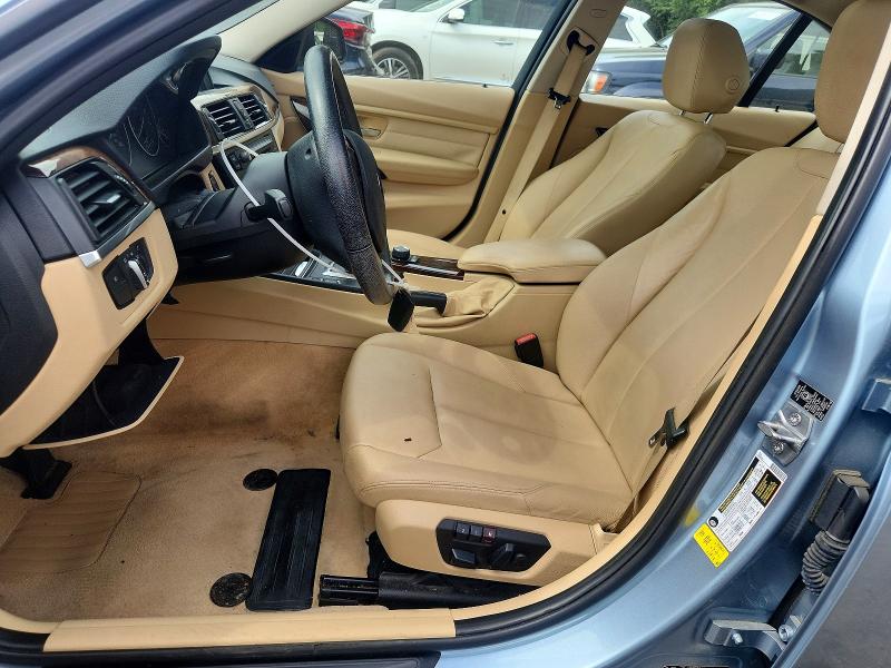 54527086 :رقم المزاد ، WBA3B1G51ENS77293 vin ، 2014 Bmw 320 مزاد بيع