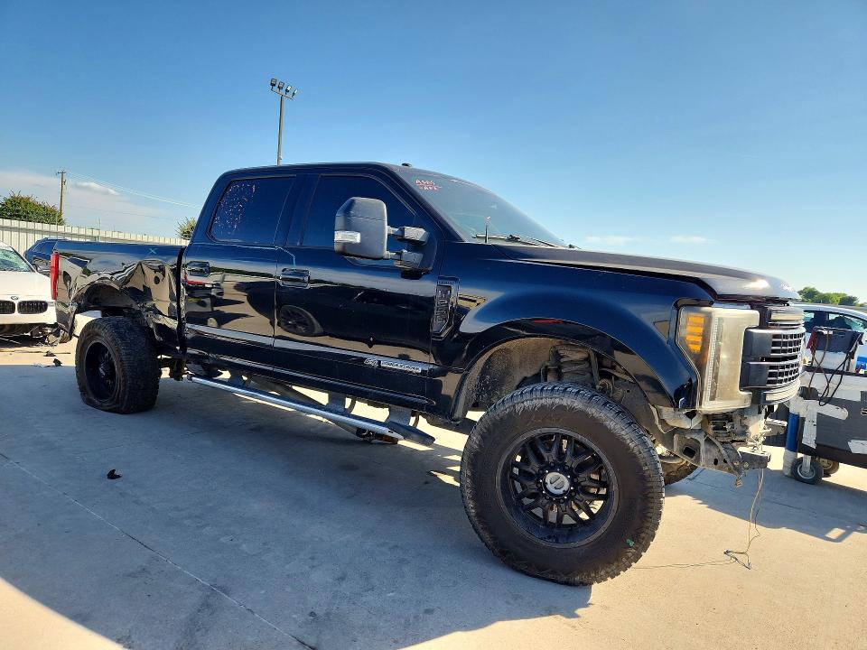 2017 Ford F250 მანქანა იყიდება აუქციონზე, vin: 1FT7W2BT7HED66665, აუქციონის ნომერი: 54966056