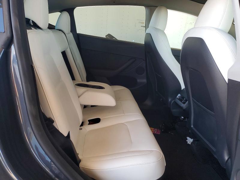 2023 Tesla Model Y მანქანა იყიდება აუქციონზე, vin: 7SAYGDEE5PF879892, აუქციონის ნომერი: 54352156