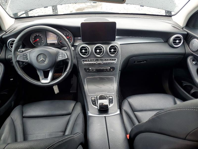 52386196 :رقم المزاد ، WDC0J4KB2HF260633 vin ، 2017 Mercedes-benz Glc Coupe مزاد بيع