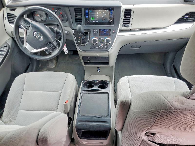 53335736 :رقم المزاد ، 5TDKK3DCXFS590058 vin ، 2015 Toyota Sienna مزاد بيع