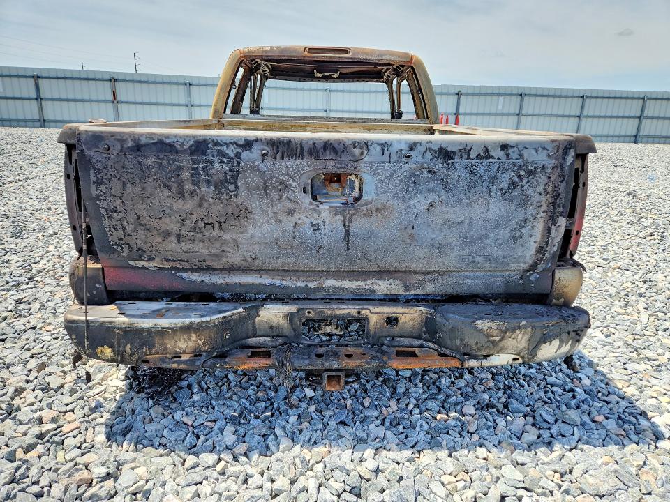 2000 Chevrolet Silverado მანქანა იყიდება აუქციონზე, vin: 2GCEC19V2Y1390844, აუქციონის ნომერი: 51754776