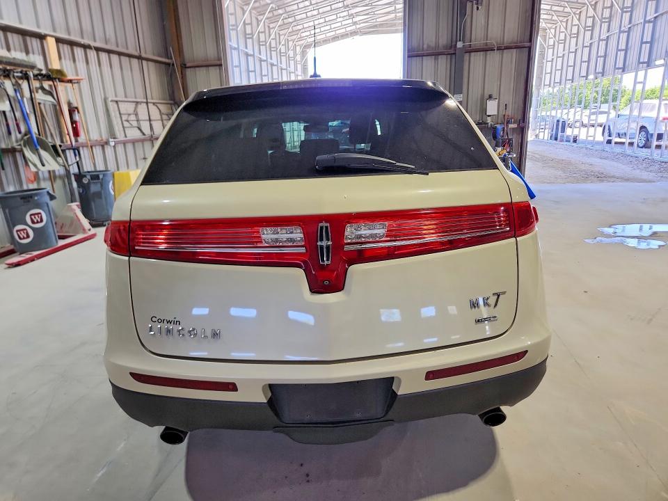 52457856 :رقم المزاد ، 2LMHJ5AT8FBL00852 vin ، 2015 Lincoln Mkt مزاد بيع