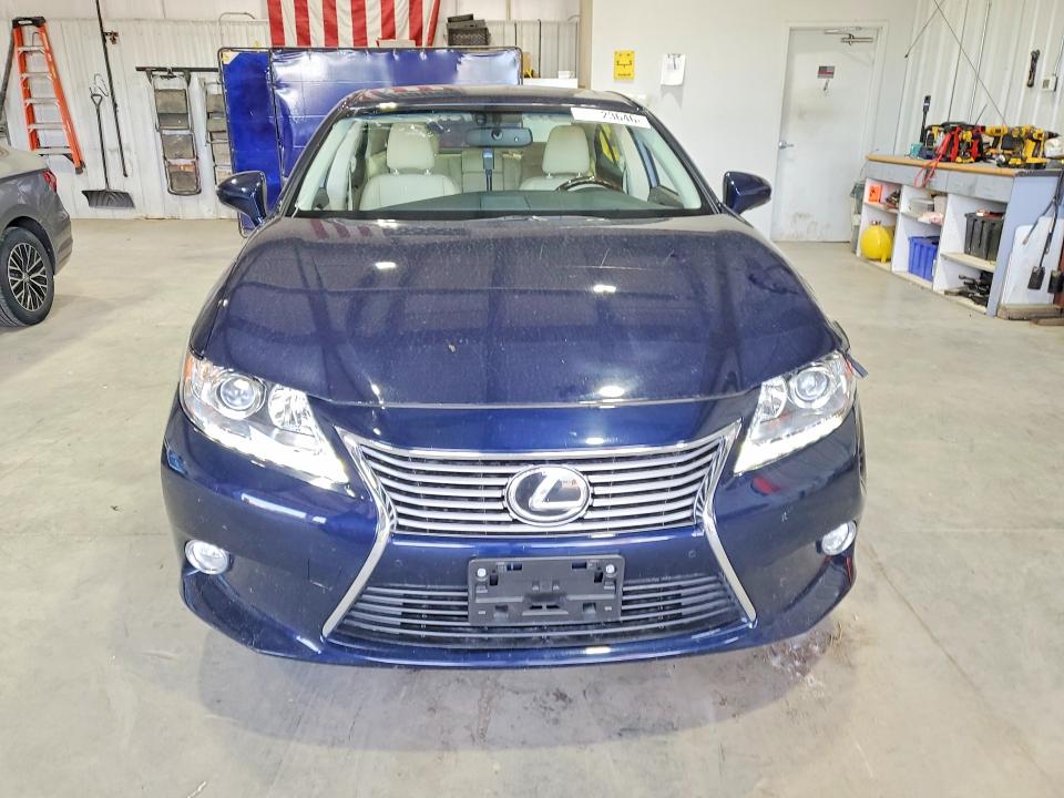 53123646 :رقم المزاد ، JTHBK1GG1E2106432 vin ، 2014 Lexus Es مزاد بيع