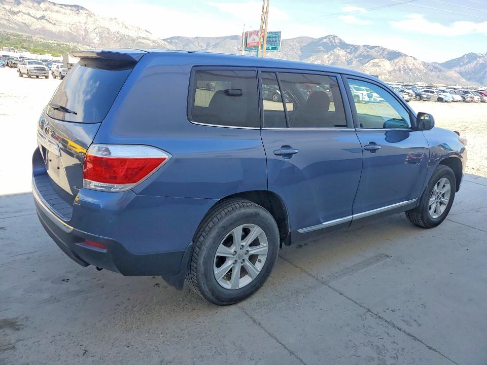 Продаж на аукціоні авто 2013 Toyota Highlander, vin: 5TDBK3EH9DS215916, номер лоту: 52720076