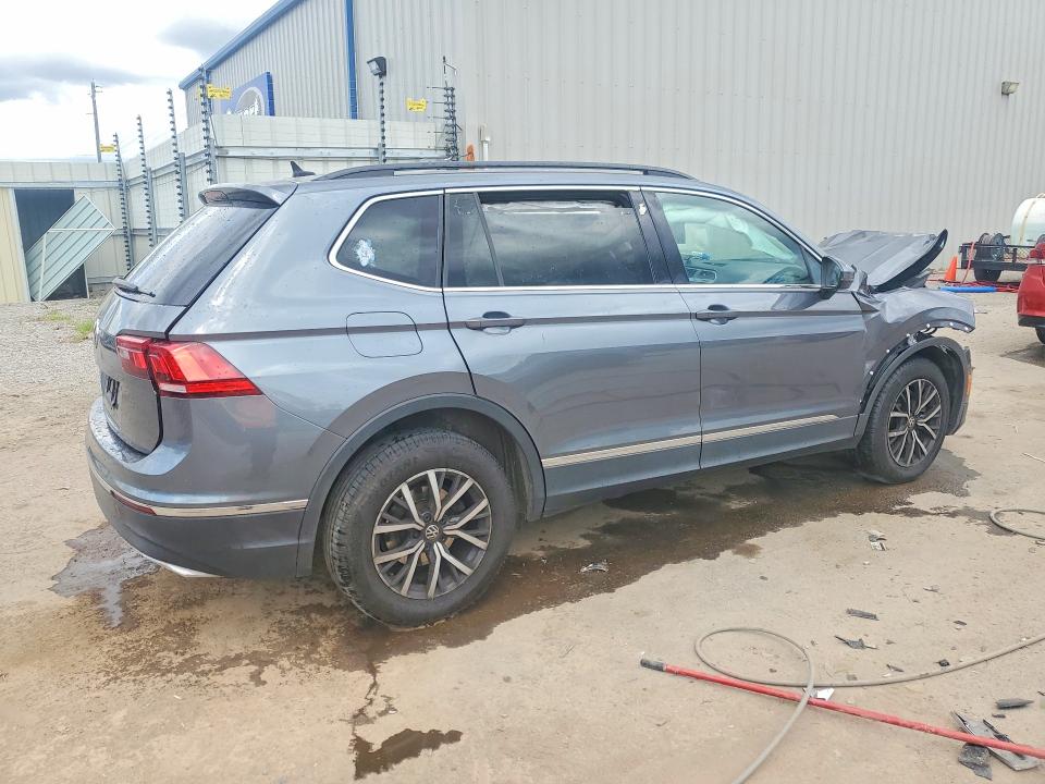 54239756 :رقم المزاد ، 3VV3B7AX2LM089083 vin ، 2020 Volkswagen Tiguan مزاد بيع