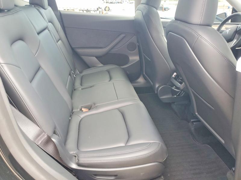 2024 Tesla Model Y მანქანა იყიდება აუქციონზე, vin: 7SAYGAEE4RF009102, აუქციონის ნომერი: 53639206