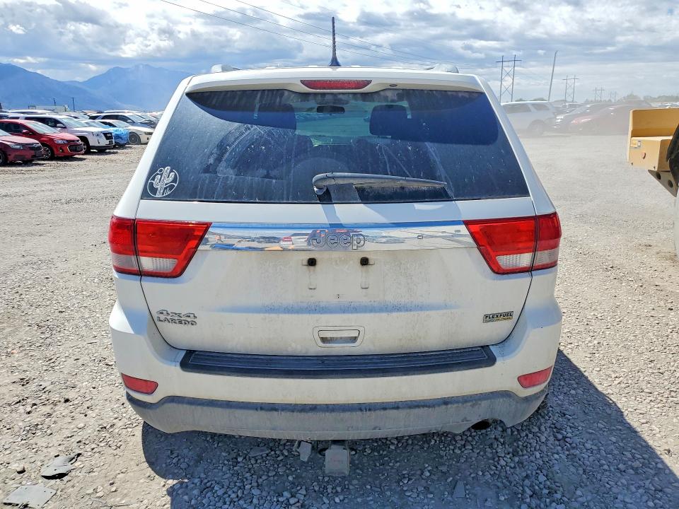 54257306 :رقم المزاد ، 1J4RR4GG2BC654677 vin ، 2011 Jeep Grand Cherokee مزاد بيع