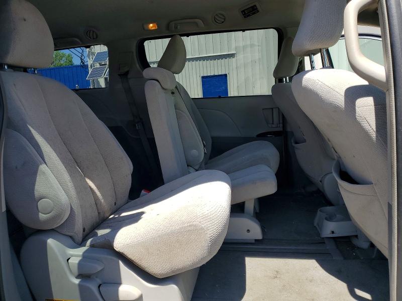 2013 Toyota Sienna მანქანა იყიდება აუქციონზე, vin: 5TDKK3DC2DS401318, აუქციონის ნომერი: 53574146