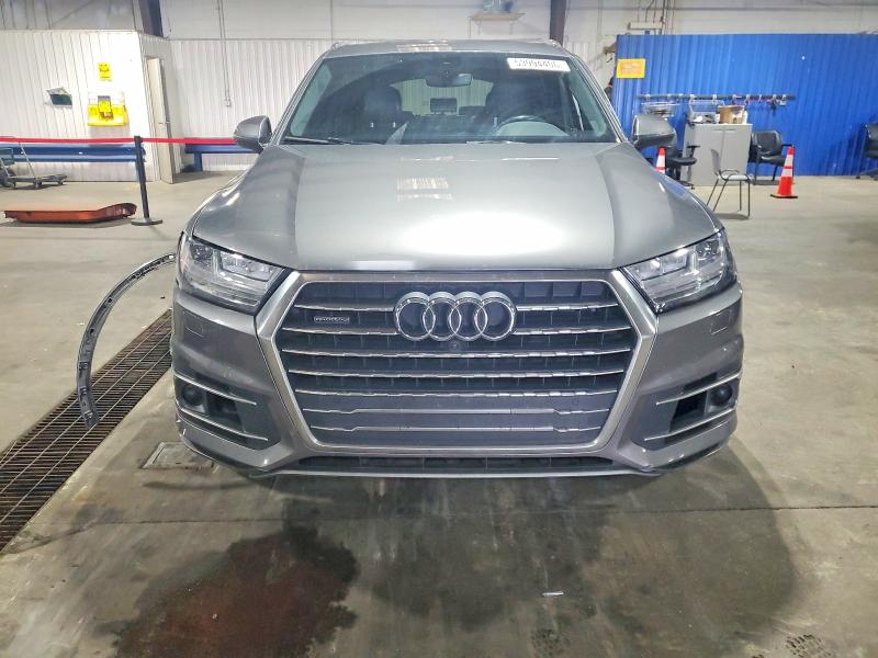 Продаж на аукціоні авто 2018 Audi Q7, vin: WA1LAAF72JD023711, номер лоту: 53994406