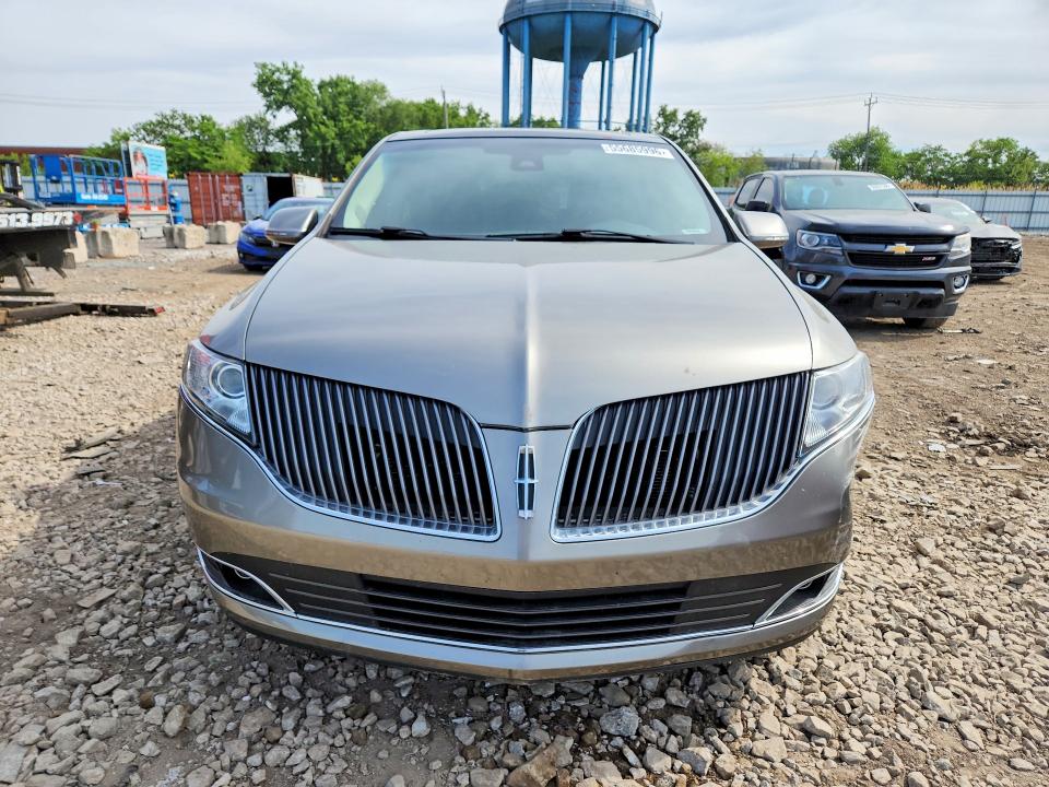 2015 Lincoln Mkt მანქანა იყიდება აუქციონზე, vin: 2LMHJ5AT1FBL03642, აუქციონის ნომერი: 55685996