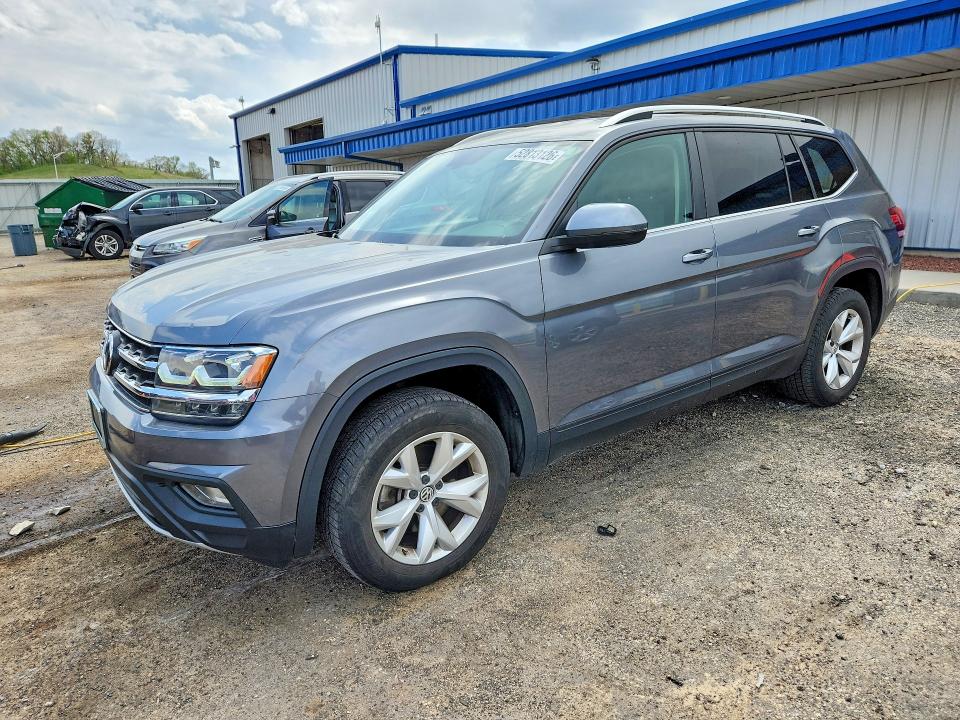 52813126 :رقم المزاد ، 1V2KR2CAXJC548035 vin ، 2018 Volkswagen Atlas مزاد بيع