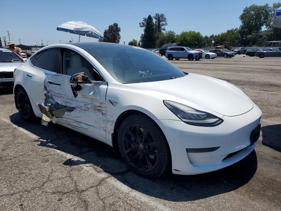 54177716 :رقم المزاد ، 5YJ3E1EB9KF514478 vin ، 2019 Tesla Model 3 مزاد بيع