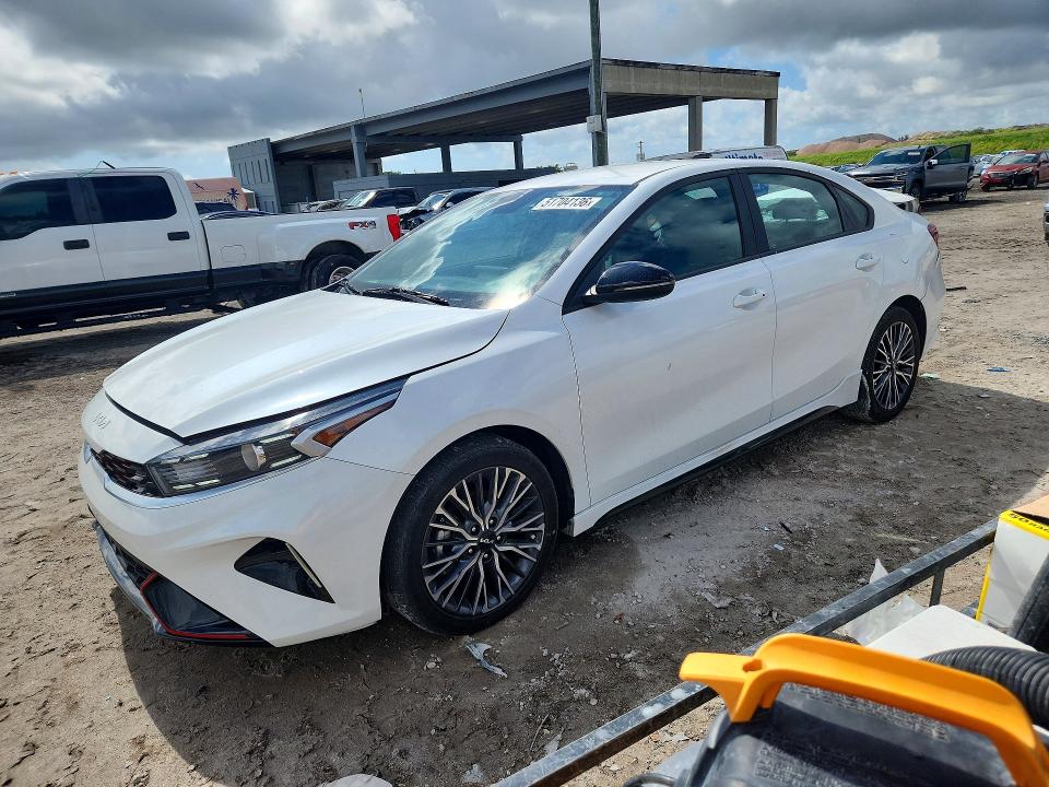 Продаж на аукціоні авто 2024 Kia Forte, vin: 3KPF54AD5RE745108, номер лоту: 51704136