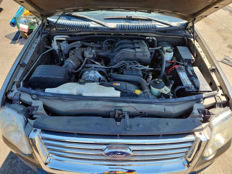53292496 :رقم المزاد ، 1FMEU63E26UA26701 vin ، 2006 Ford Explorer مزاد بيع