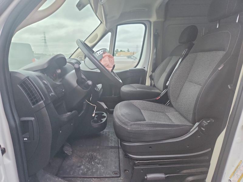 50683396 :رقم المزاد ، 3C6TRVBG8LE139077 vin ، 2020 Ram Promaster 1500 مزاد بيع
