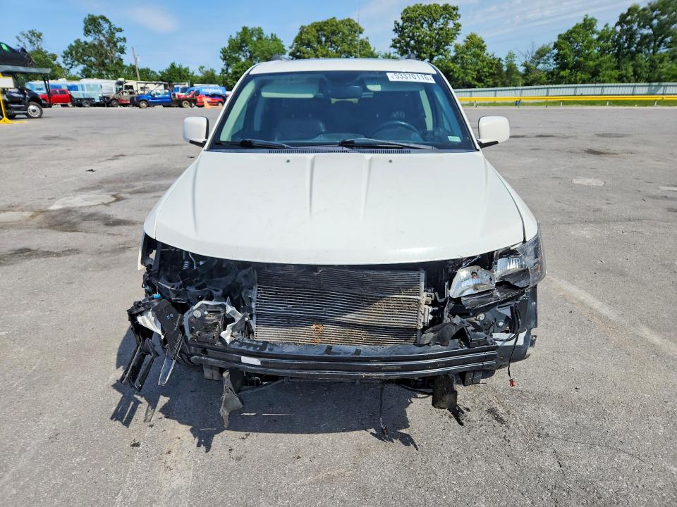 53370116 :رقم المزاد ، 3C4PDCGB1JT187314 vin ، 2018 Dodge Journey مزاد بيع