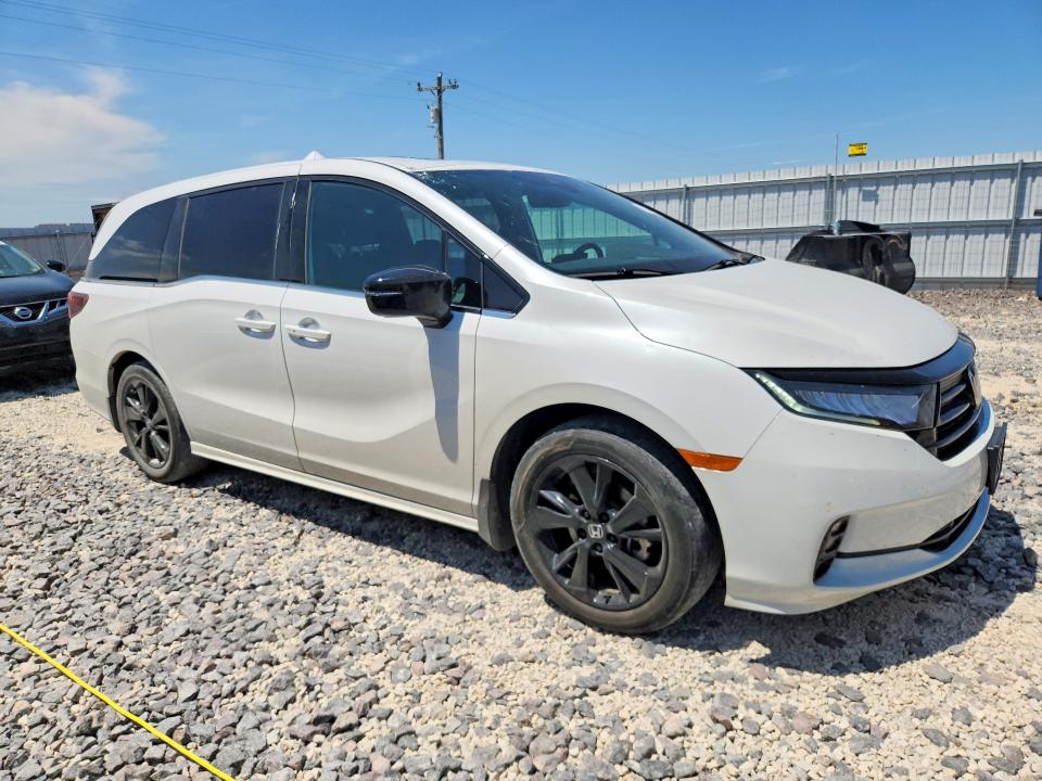 53707226 :رقم المزاد ، 5FNRL6H74RB003050 vin ، 2024 Honda Odyssey مزاد بيع