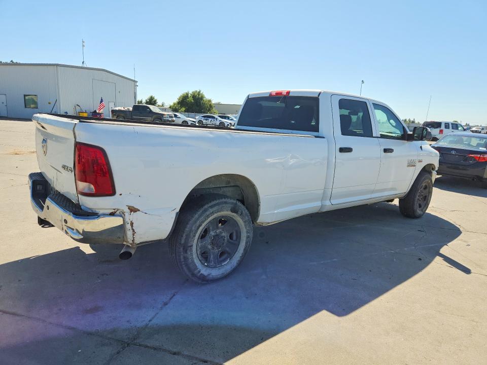 54715176 :رقم المزاد ، 3C6UR4HJXHG656958 vin ، 2017 Ram 2500 مزاد بيع