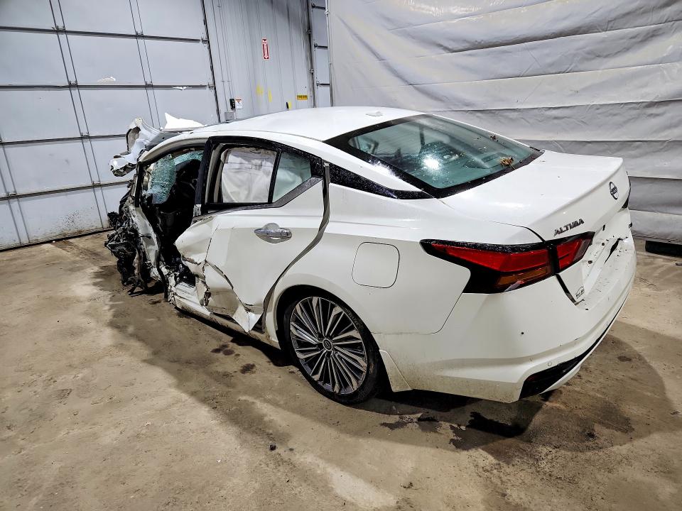 53781116 :رقم المزاد ، 1N4BL4EW7RN311354 vin ، 2024 Nissan Altima مزاد بيع