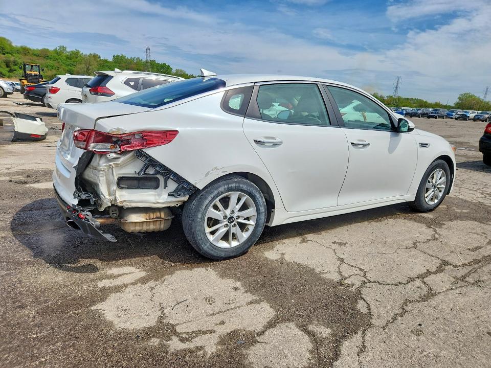 Продаж на аукціоні авто 2016 Kia Optima, vin: KNAGT4L32G5098431, номер лоту: 52416766