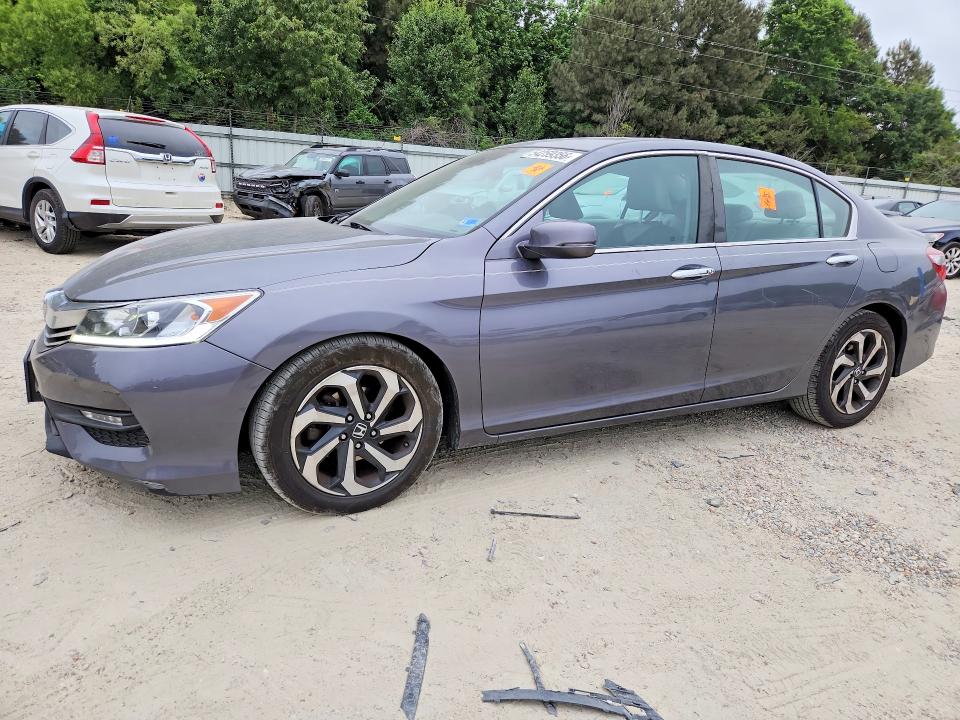 2017 Honda Accord მანქანა იყიდება აუქციონზე, vin: 1HGCR2F96HA156250, აუქციონის ნომერი: 54259356
